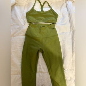 Beyond Yoga workout set